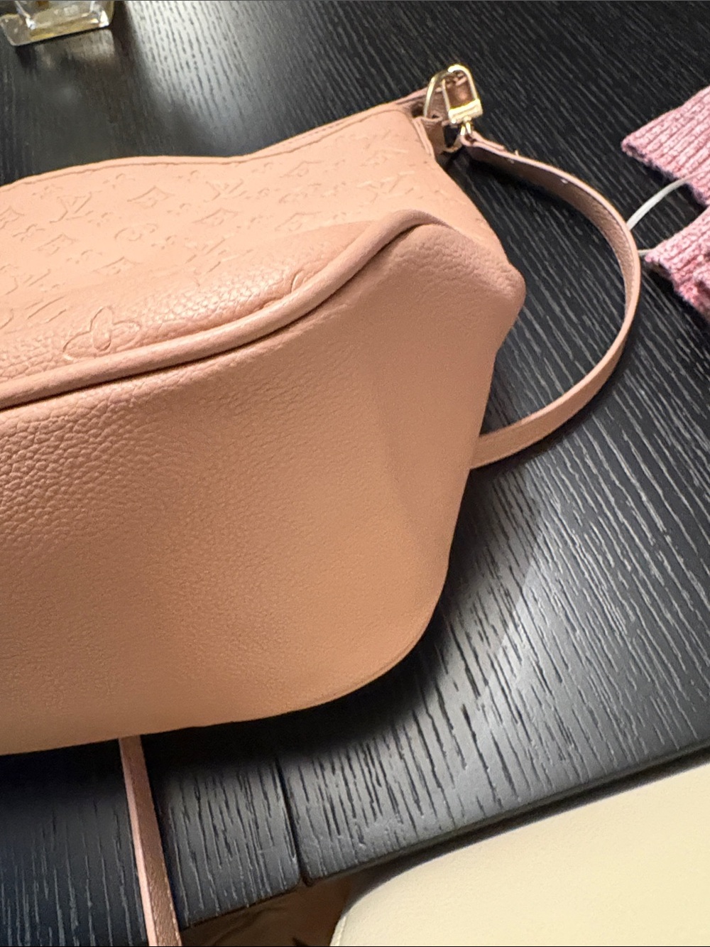 Fashion- Louis Vuitton Loop Hobo Shoulder Bag Beige - Picture 11 of 16